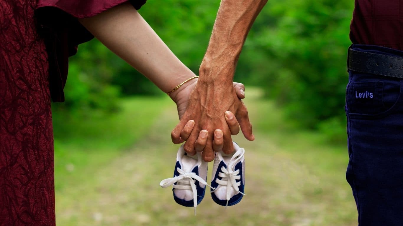 Abbinamento della donatrice di ovociti nella IVF: Come le cliniche trovano la migliore donatrice per te